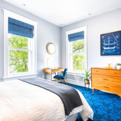 Standard Room, 1 King Bed (305) Hudson Whaler Promo Code
