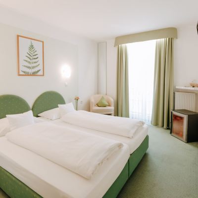 Standard Double or Twin Room Huber´s Hotel Promo Code