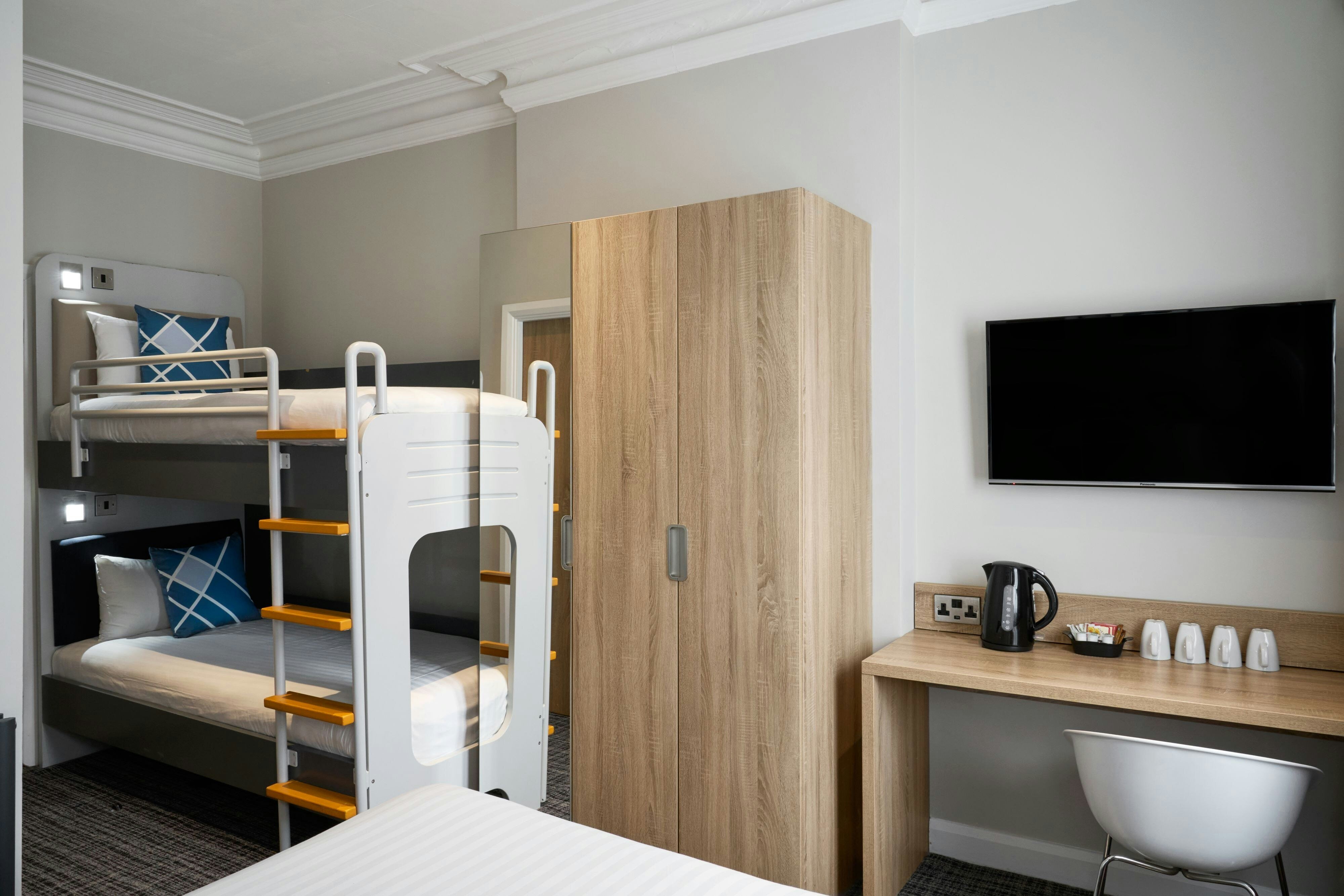 家庭房，1张双人床或2套双层床