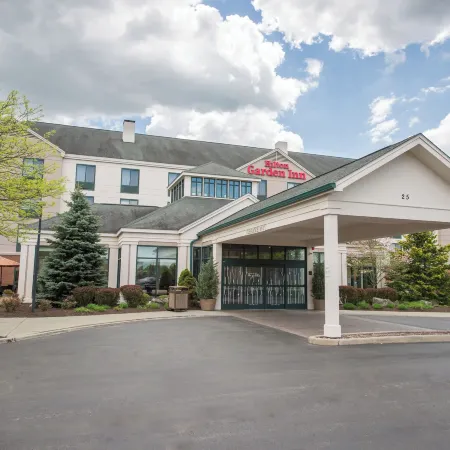 Hilton Garden Inn Poughkeepsie/Fishkill Отели в г. Фишкилл