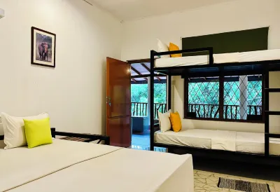 Funky Leopard Safari Lodge Bordering Yala National Park Hotel di 