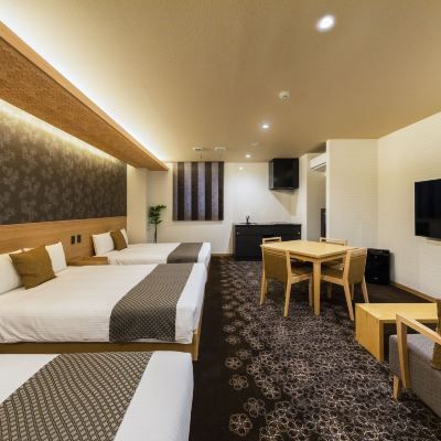 デラックスC 禁煙 グランドベース名古屋千代倉 クーポン