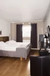 Hotel E-10 by First