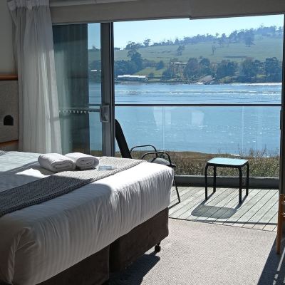 Premium Two Bedroom Rosevears Hotel Promo Code
