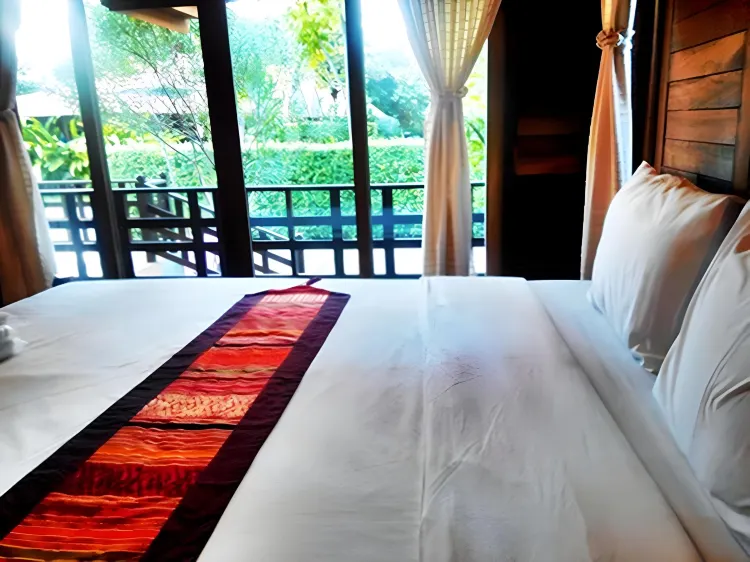 ห้องดีลักซ์