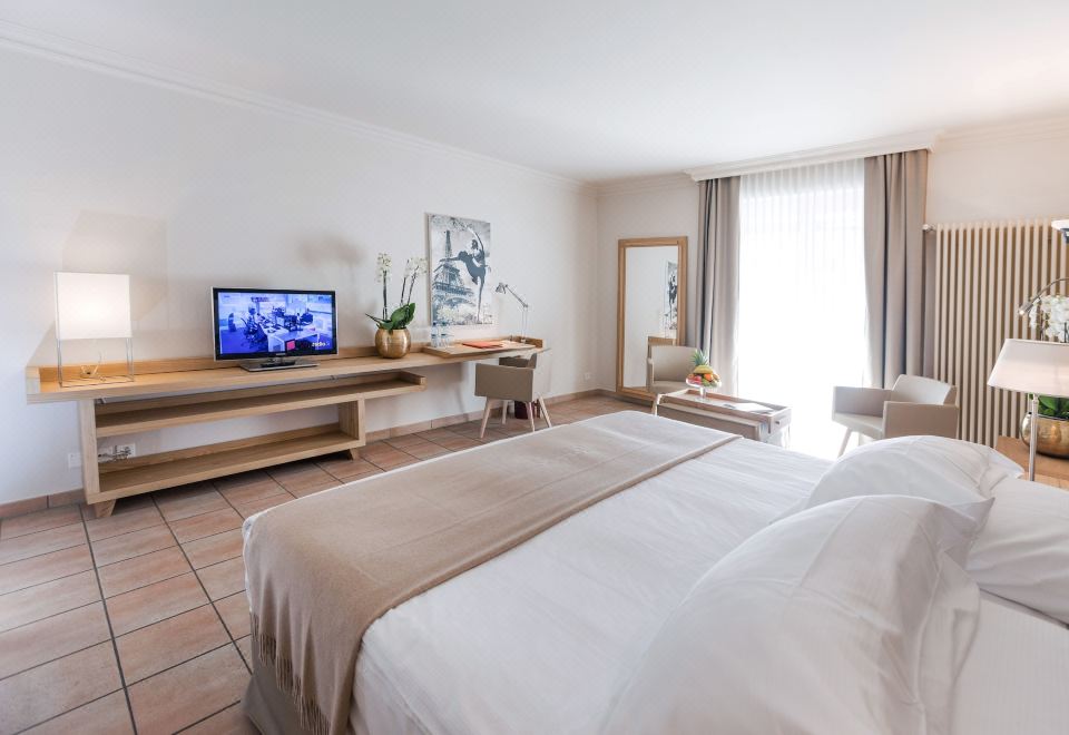 Villa Favorita - Parkhotel DeltaStandard Room