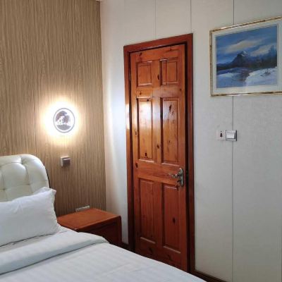 Two-Bedroom Apartment Riverside Hotel Promo Code