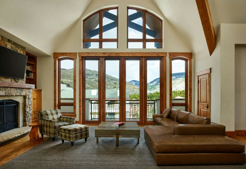 The Hythe, a Luxury Collection Resort, VailThree-Bedroom Penthouse Suite With Fireplace And Balcony
