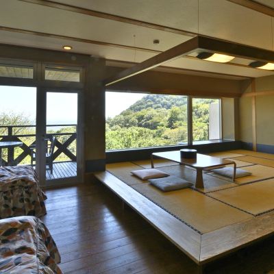 西洋風セミルーム 湯の山 理想杜 希望荘 クーポン