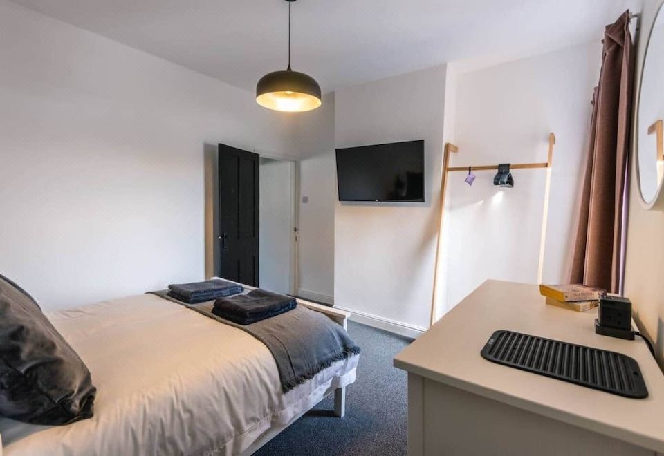 2 Bedrooms Private Vacation Home