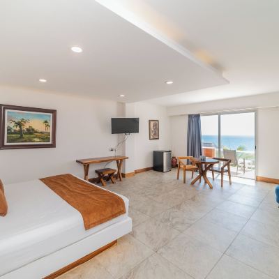 Ocean Suite with Jacuzzi Casa Turquesa Promo Code