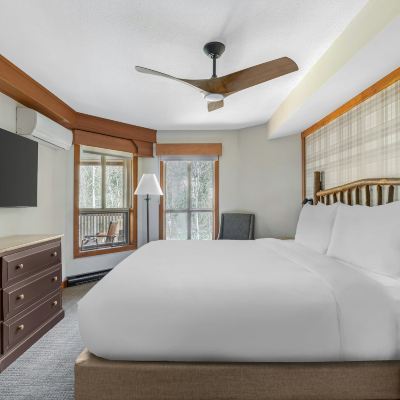 Premier Two-Bedroom Suite With 2 King Beds And Sofabed Embarc Whistler Hotel Whistler Promo Code