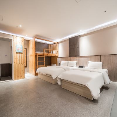 Family Double + Single Suite 2 Nd Floor Top Hotel Promo Code