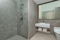 Four Points by Sheraton Surabaya, Pakuwon Indah Hotels in 