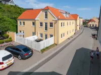 "Cornel" - 290m from the Sea