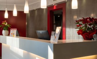 CAVALLO Hotel Noventa di Piave - Housity