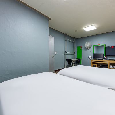 트윈룸 Jeungpyeong Gallery Self Check-in Motel 쿠폰