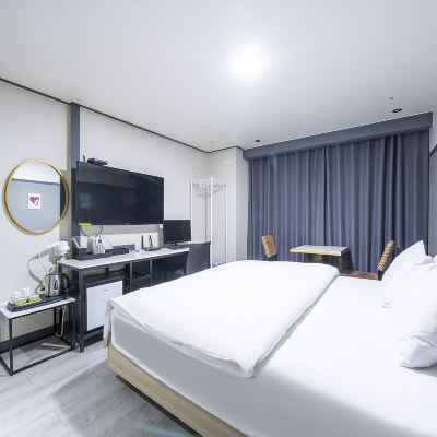 슈퍼 디럭스룸 킹 침대 1개 Changwon Sangnamdong The View Hotel (The View Hotel) 쿠폰