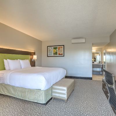 Large King Room-Non-Smoking El Sendero Inn, Ascend Hotel Collection Promo Code
