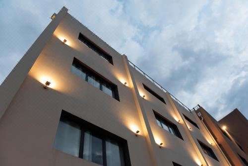 Nosy Manga - Hotel Ivato Airport - Housity