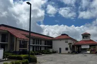 Ramada by Wyndham Bainbridge Hotels in 