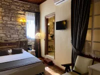 Urla Taş Konak Otel