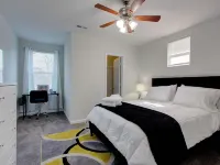 Fabulous Retreat! Centrally Located. Quiet & Cozy! Sleeps 4. Hi Sp Wifi & More. Hotels in Berkeley County