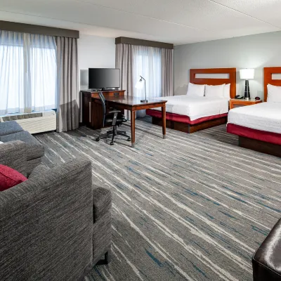 Hampton Inn & Suites St. Louis at Forest Park Hotels near The Muny