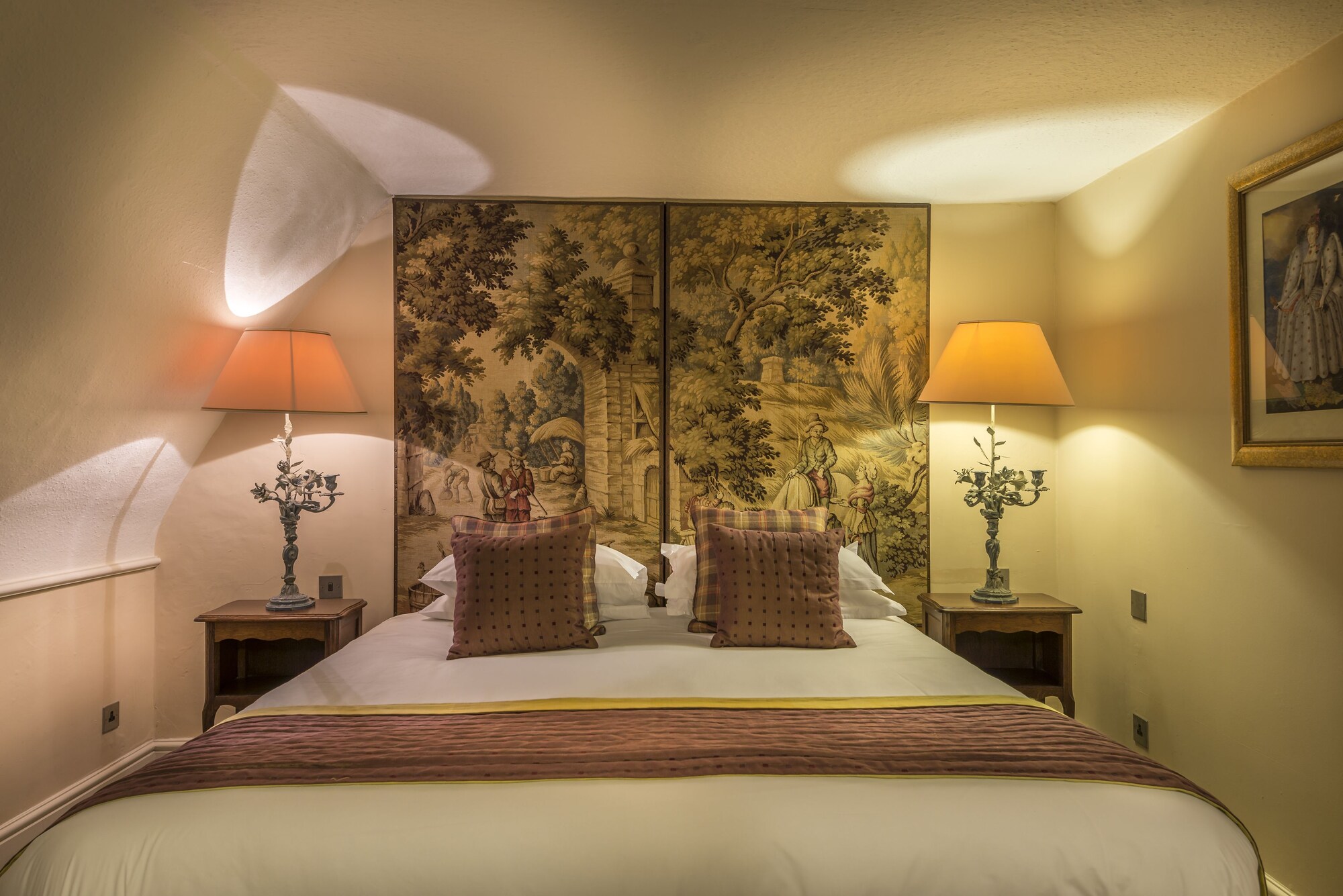 The Talbot Hotel, Oundle , Near PeterboroughDeluxe Room