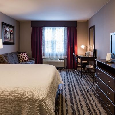 Standard Room, 1 King Bed with Sofa Bed, Non Smoking (No Pets) Colonial Hotel Promo Code