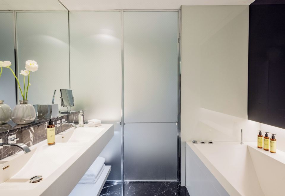 Junior Room(Extra Me)