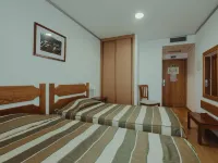 Albergaria Senhora do Espinheiro Hotels in Seia