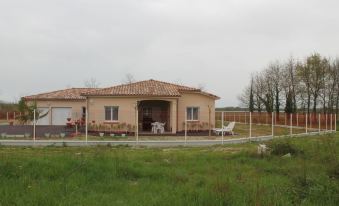 B&B La Garona - Housity