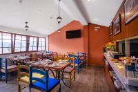 Atoq San Blas Hotel