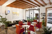 L'Host Boutique Rooms