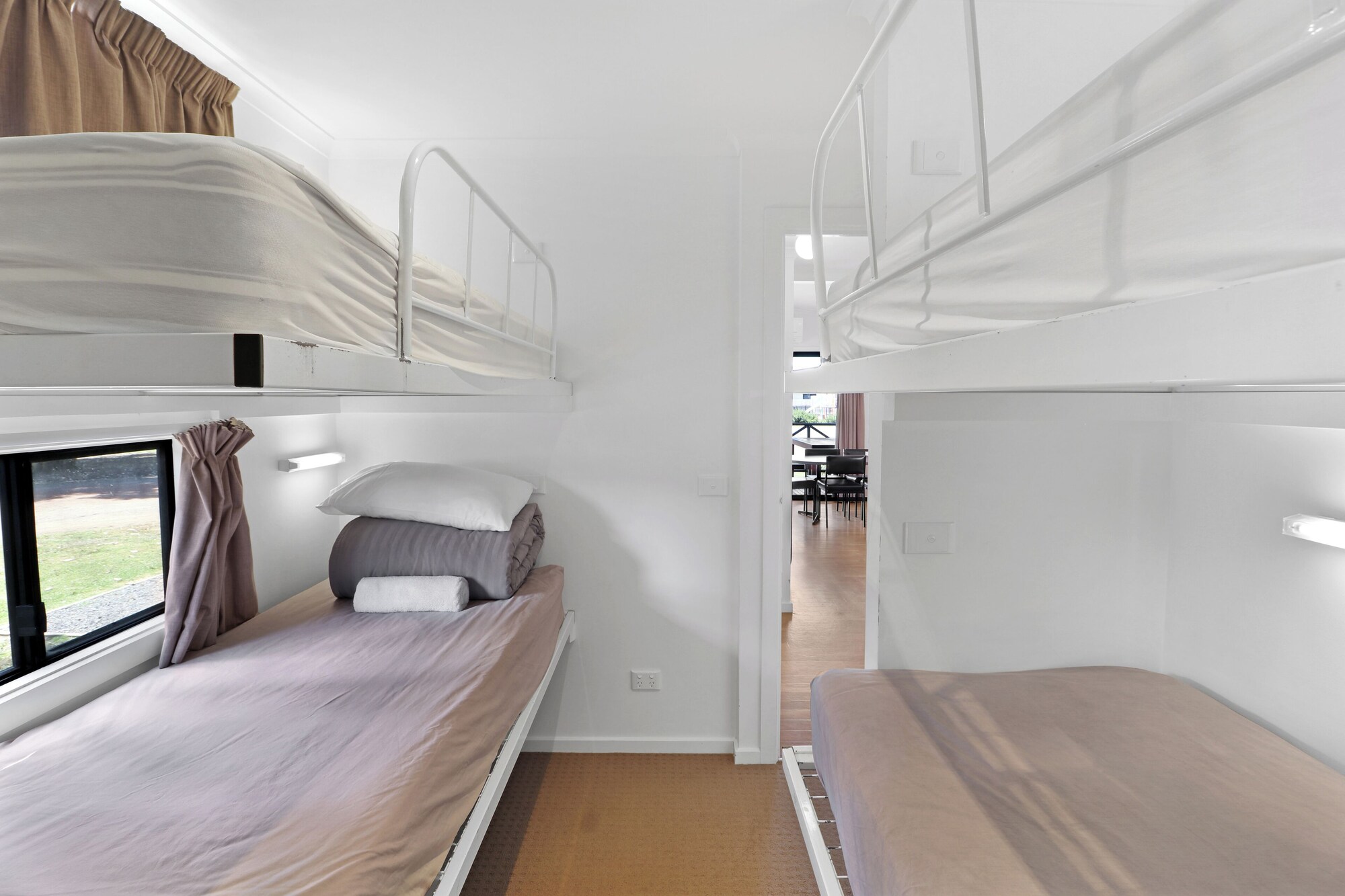 标准双卧室小屋