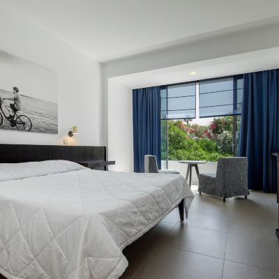 Connecting Inland View Room Almyra Promo Code