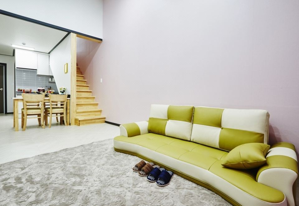 Refresh Jingogaedong 302 Ho