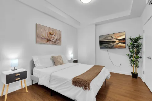 Meridia by Stylish Stays