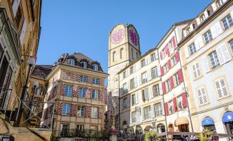 Neuchatel City Hotel