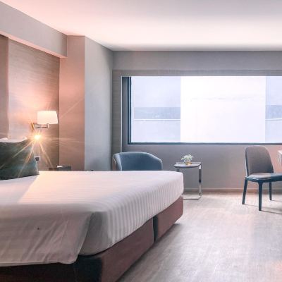 尊貴豪華大床房 曼谷素坤逸 11 巷溫德姆華美達飯店優惠