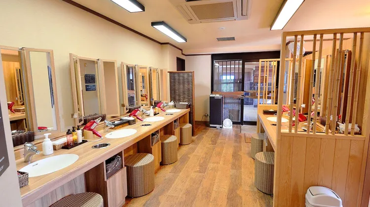 天然温泉 岩木桜の湯 ドーミーイン弘前 食事・レストラン