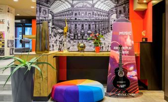 Ibis Milano Centro - Housity
