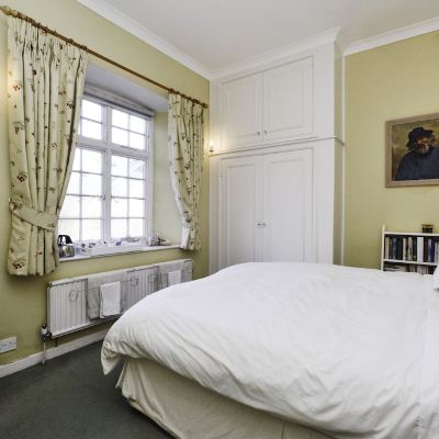 Traditional Double Room, Shared Bathroom, Garden View (Spare Room)