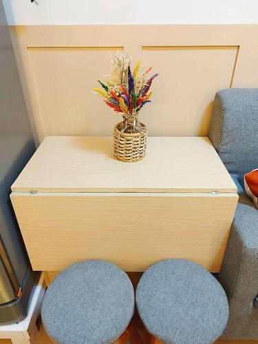 带城景的双卧室公寓