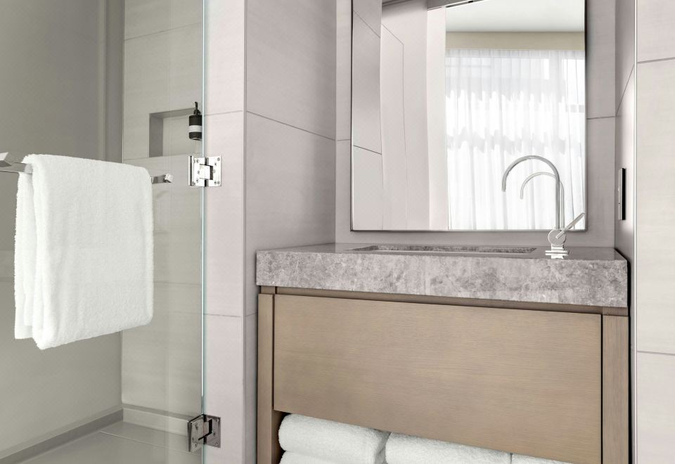 Tetra Hotel,  Autograph CollectionCorner King Bed Room