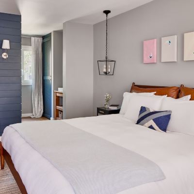 Hampton King Journey East Hampton Promo Code