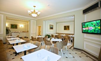 Hotel Miraj - Housity