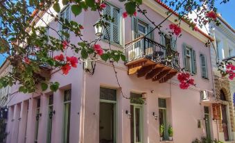 Andromeda Suites - Housity