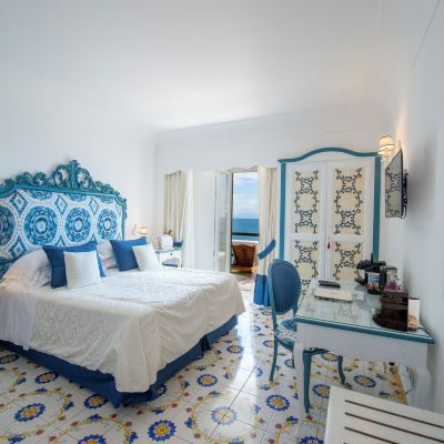 Deluxe Double Room with Terrace and Sea View Hotel Onda Verde Promo Code
